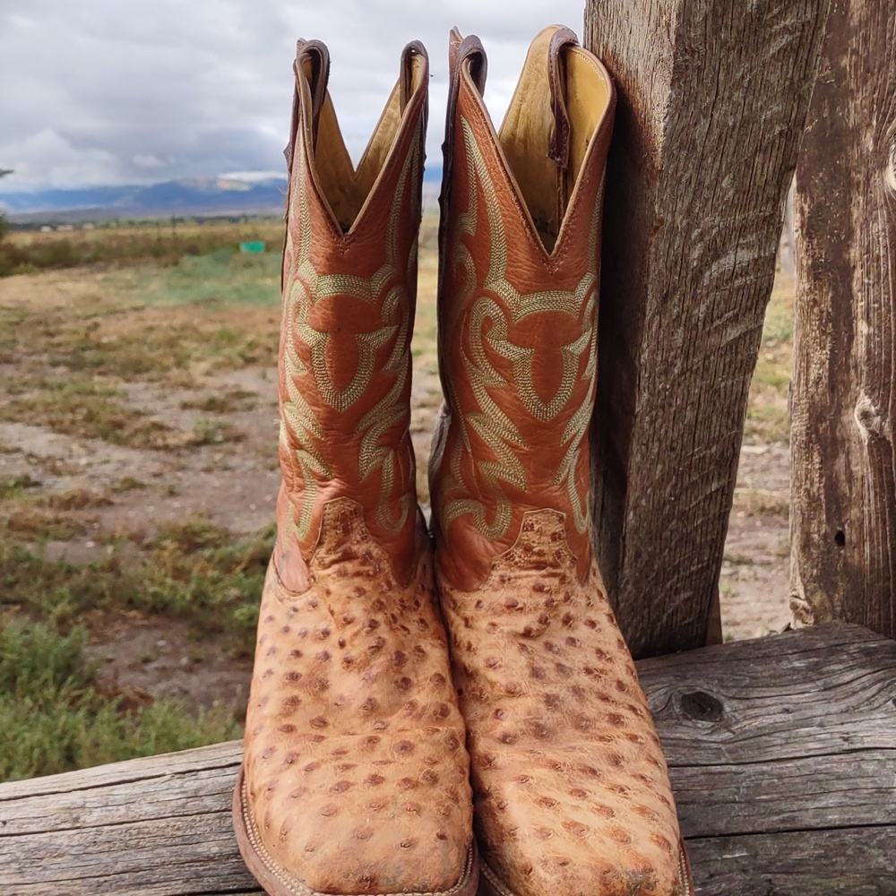 Justin cowboy boots